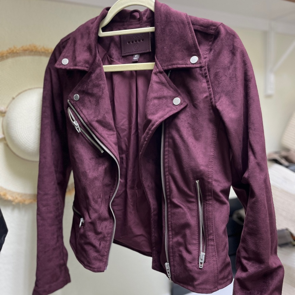 Elegant Maroon Suede Leather Jacket